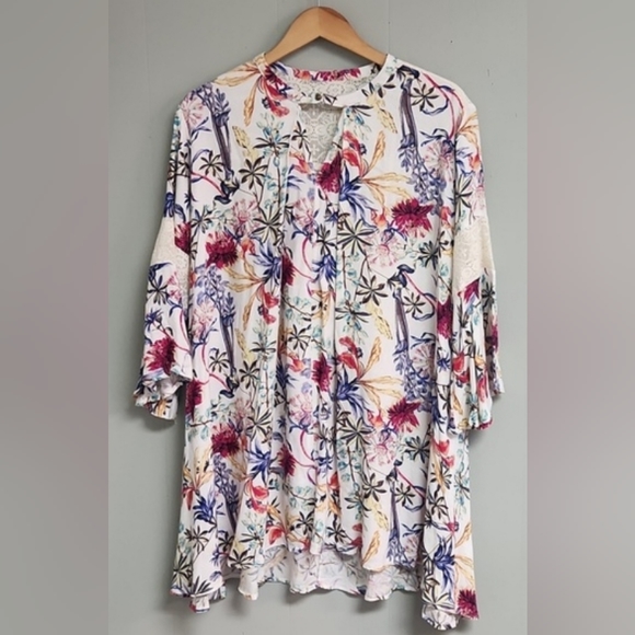 Umgee Floral Lace Boho Dress Size Large.  NWT - Picture 1 of 7